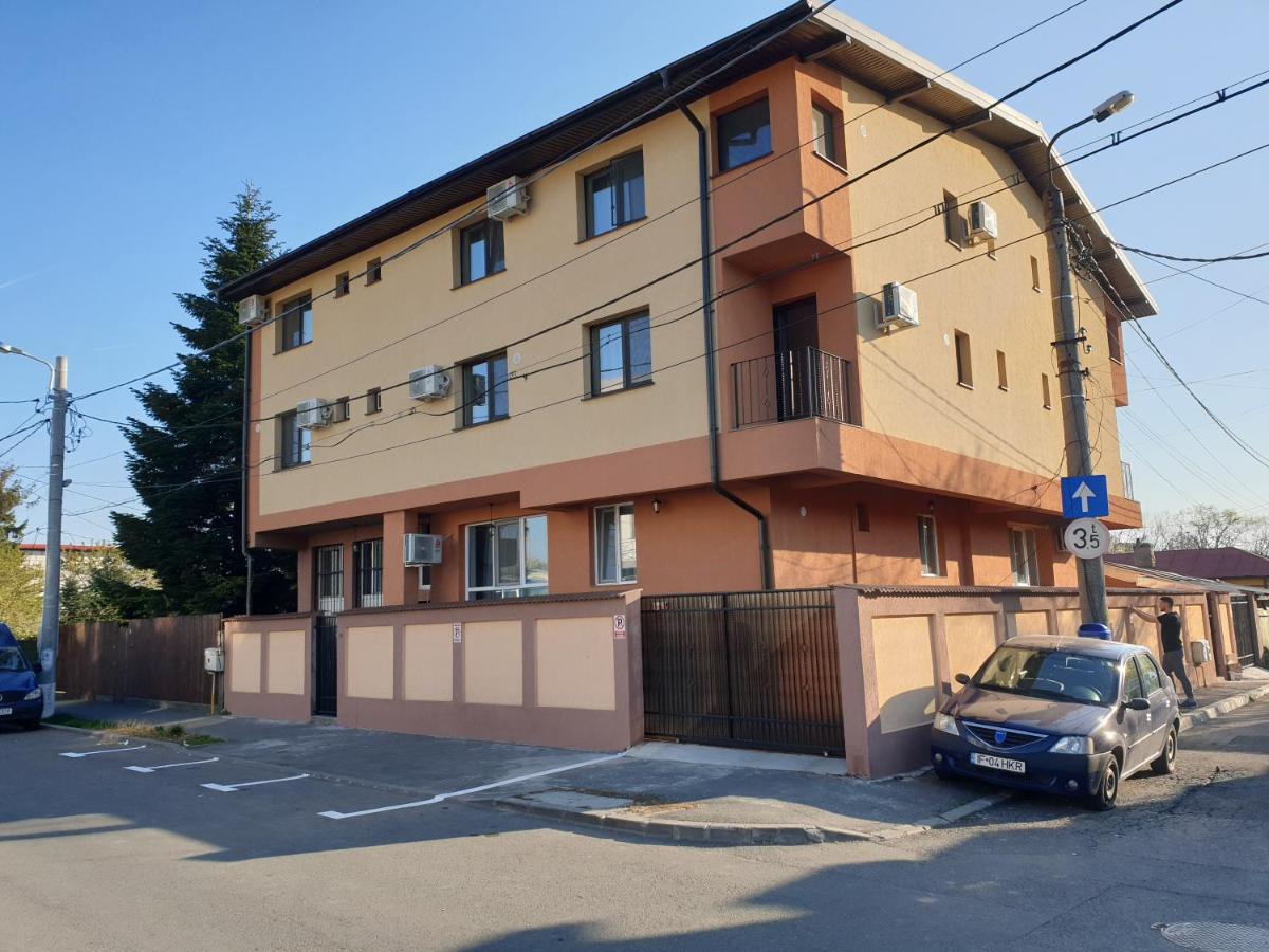 Villa Accommodation Bukarest Eksteriør billede