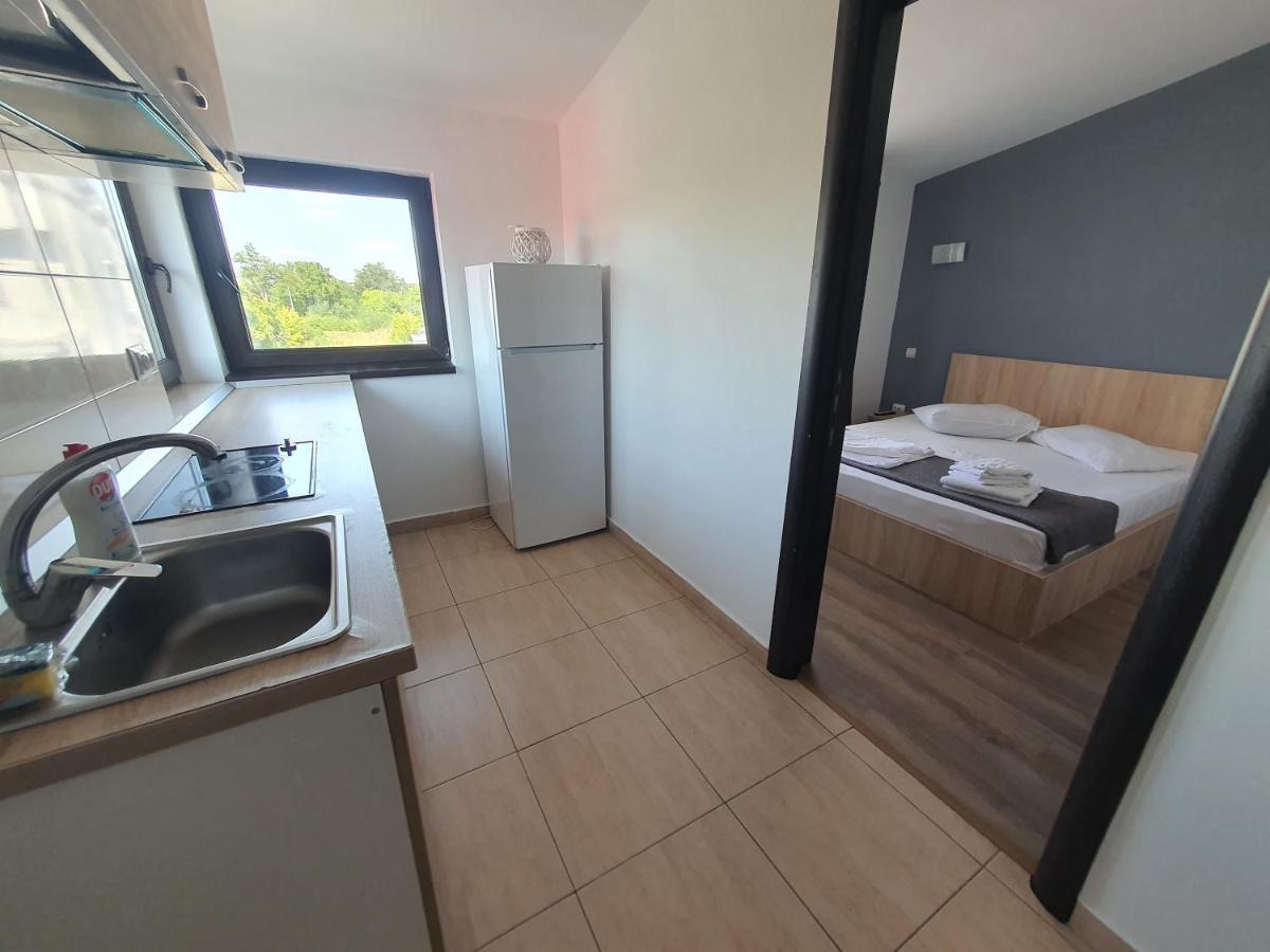Villa Accommodation Bukarest Eksteriør billede